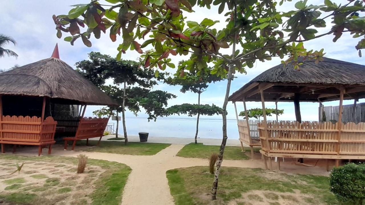 Takbo Beach Resort General Luna  Exterior foto