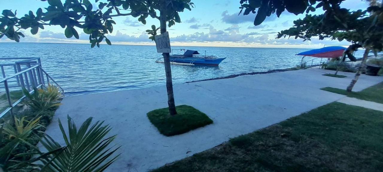 Takbo Beach Resort General Luna  Exterior foto