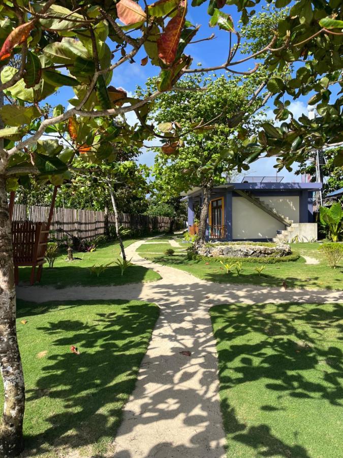Takbo Beach Resort General Luna  Exterior foto